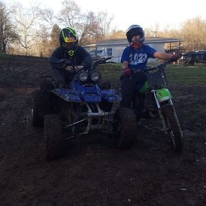 Meet your Posher, Zach